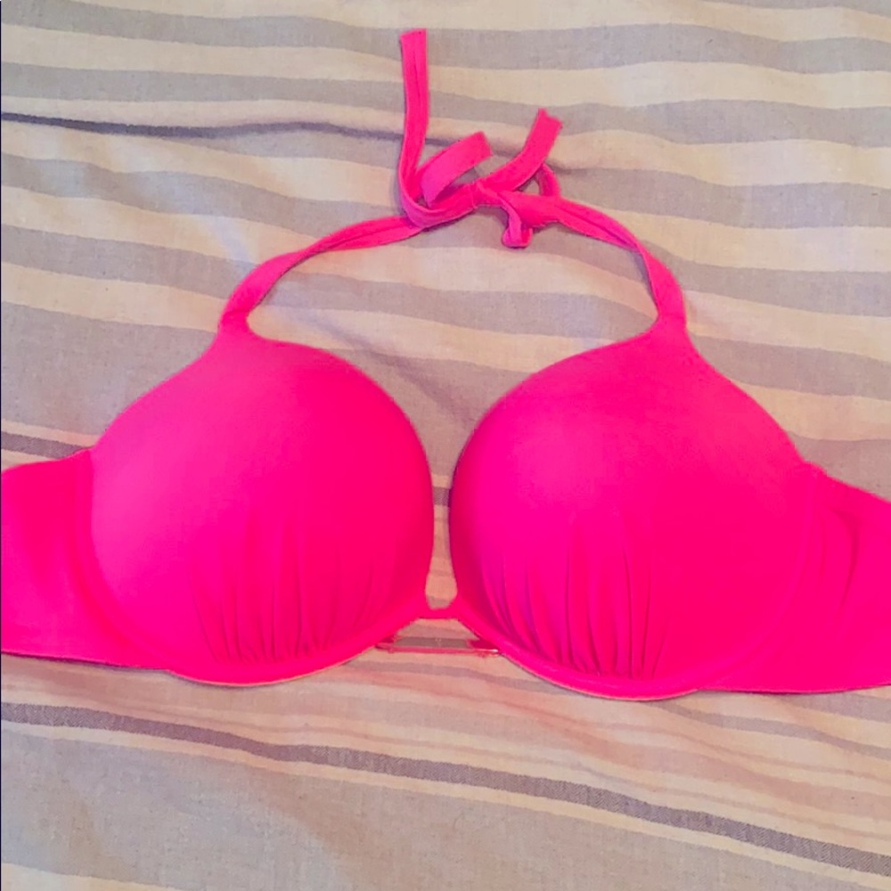 BOMBSHELL Victoria’s Secret bathing suit top